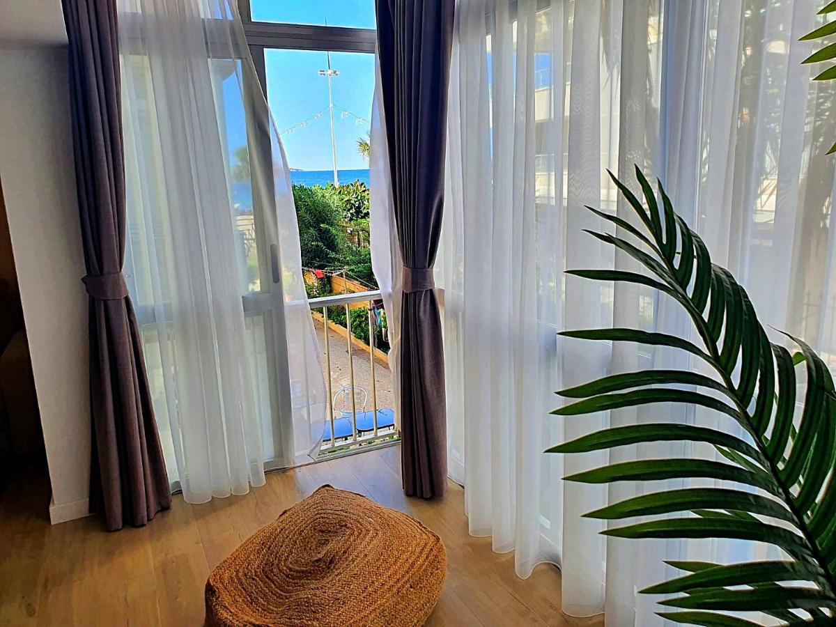 First Line Beach Beautiful Two Bedrooms เบนิดอร์ม ภายนอก รูปภาพ