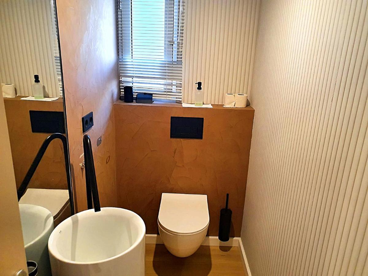 First Line Beach Beautiful Two Bedrooms เบนิดอร์ม ภายนอก รูปภาพ