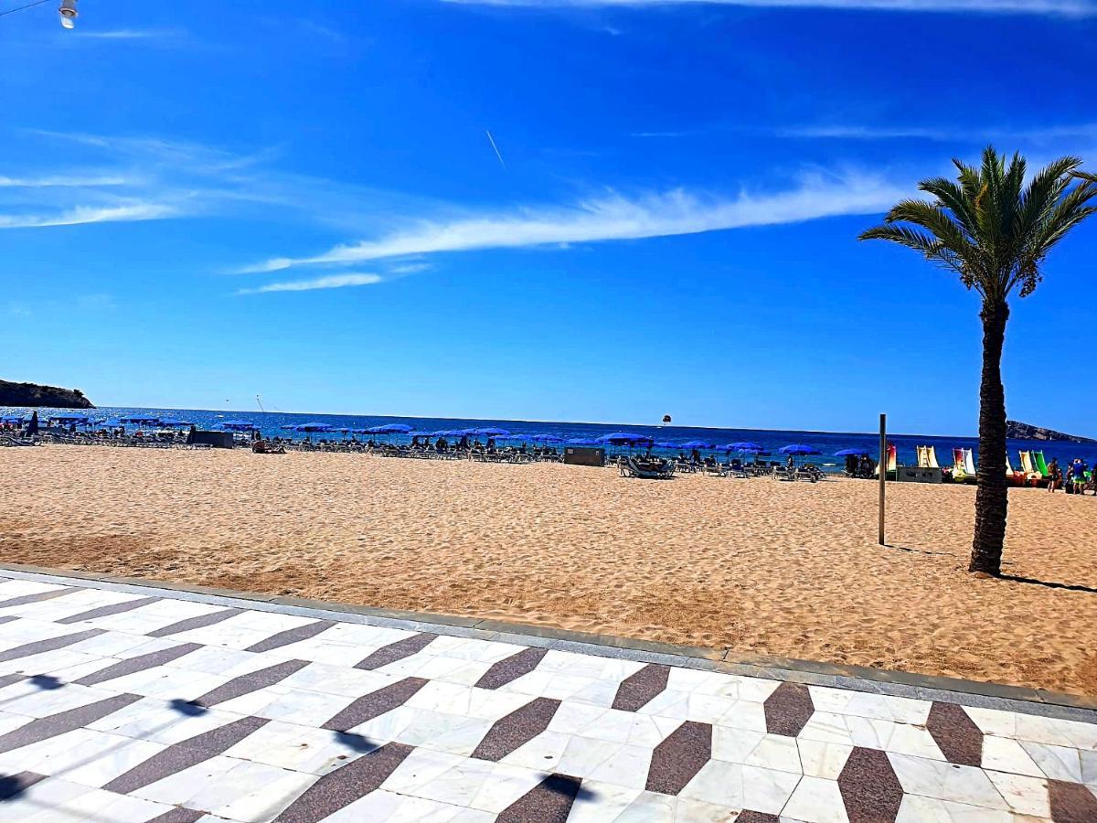 First Line Beach Beautiful Two Bedrooms เบนิดอร์ม ภายนอก รูปภาพ