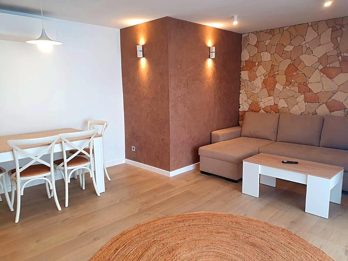 First Line Beach Beautiful Two Bedrooms เบนิดอร์ม ภายนอก รูปภาพ